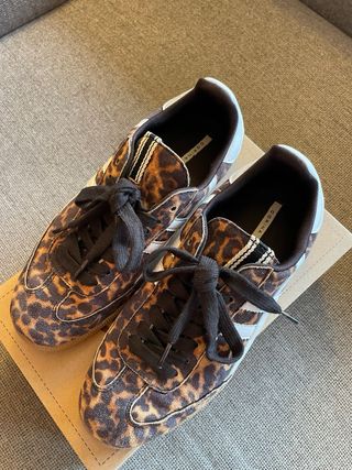 Zapatillas deportivas leopardo
