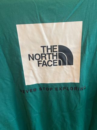 Camiseta The North Face verde