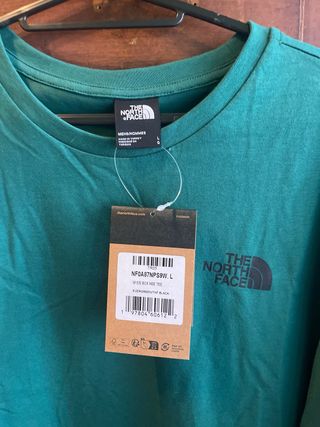 Camiseta The North Face verde