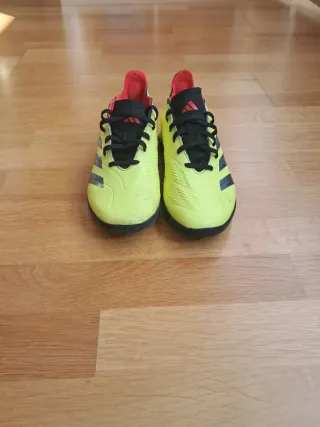 Zapatillas de futbol adidas predator talla 39 1/2