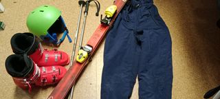 Equipo Esquí Niño/a 11-12 Años