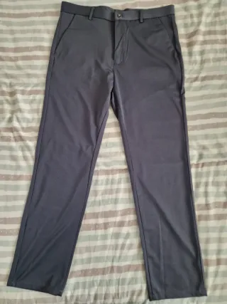 Pantalón de hombre totalmente nuevo