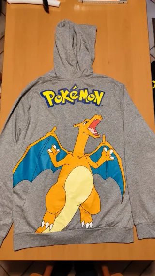 Felpa Pokemon Charizard taglia L nuova