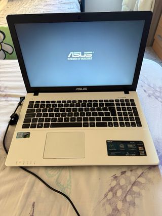 Portátil Asus R510V I7