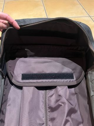 Maleta Newfeel 30L Gris y Marrón