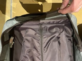 Maleta Newfeel 30L Gris y Marrón