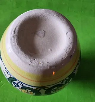 Piccola brocca in ceramica decorata