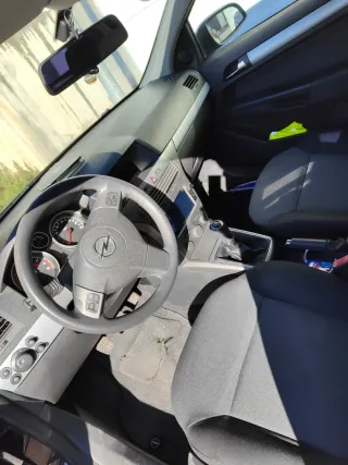Opel Astra 2005