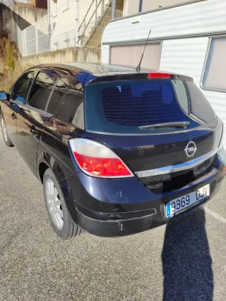 Opel Astra 2005