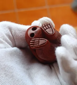 Antiguo netsuke japones. Oso. Período Meiji.