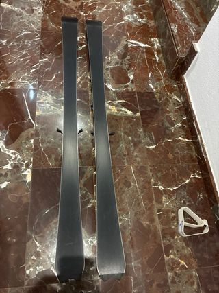 Esquís Salomon Spaceframe con Fijaciones