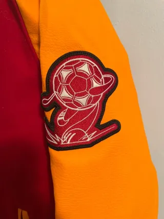 Chaqueta Adidas AS Roma Roja y Naranja