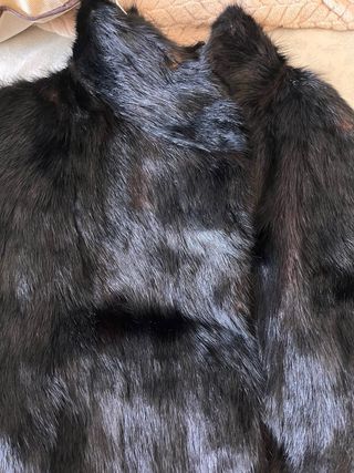 Abrigo de piel auténtica negro