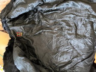 Abrigo de piel auténtica negro