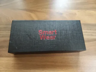 Smartwatch Negro y Marrón