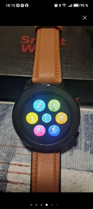Smartwatch Negro y Marrón