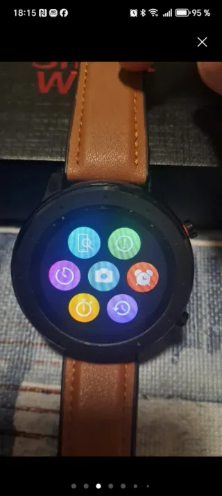 Smartwatch Negro y Marrón