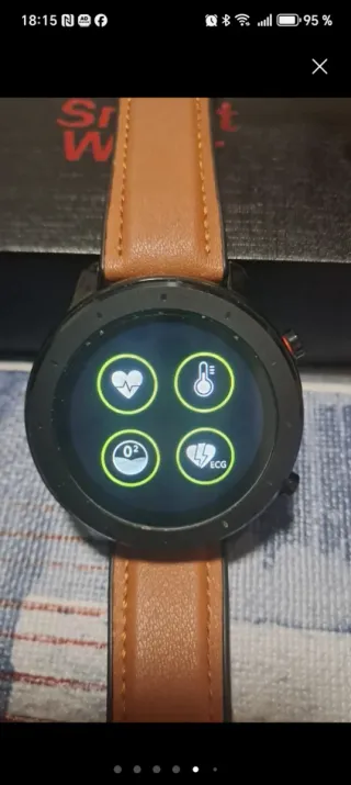 Smartwatch Negro y Marrón
