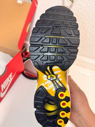 Nike Air Max Plus Blanco y Amarillo (40) original