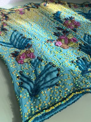 Blusa tirantes bordada