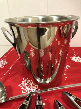 Cubitera de acero inoxidable con accesorios