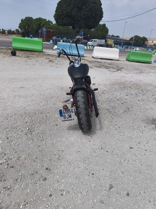 Yamaha Dragstar XVS 650 Custom