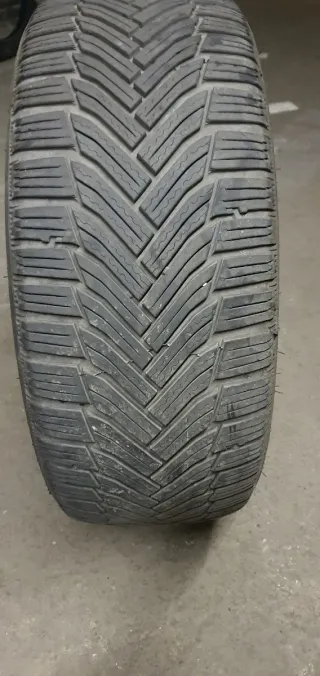 Neumáticos Invierno Michelin Alpin 6 215/40/17