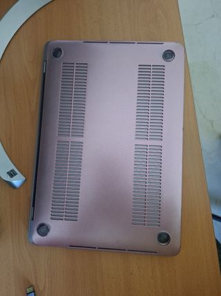 Macbook Pro 13" pantalla rota pero funcional