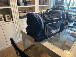 Pack Hockey: Bolsa, Guantes y protecciones