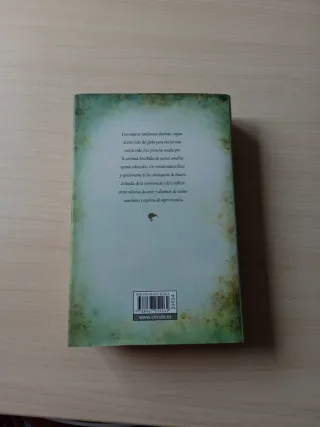 En El Pais De La Nube Blanca. Precio en dolares