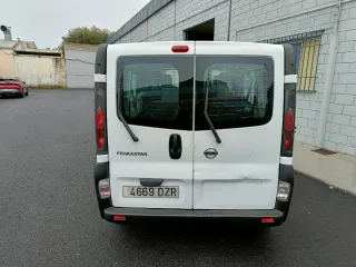 Nissan Primastar 2006