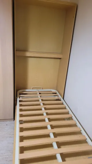 Armario cama plegable de madera