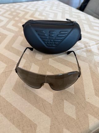 Gafas de sol Emporio Armani con funda originales