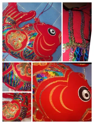 Portafortuna cinese enorme Pesce Rosso con paillet