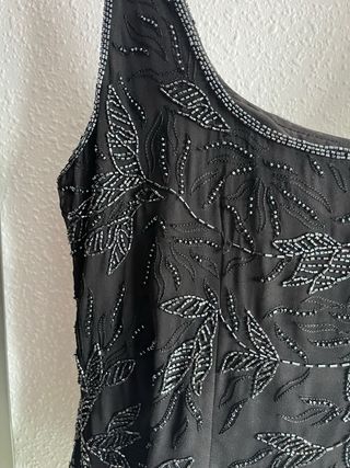 Blusa tirantes pedrería negra y plateada