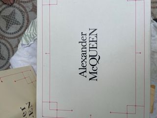 Zapatillas Alexander McQueen Blancas y Negras