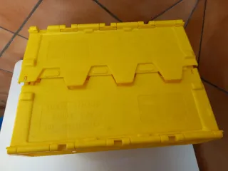 Cajones de plástico resistentes