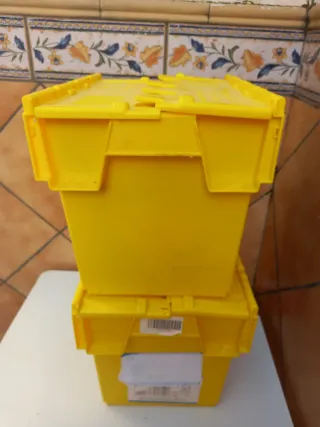 Cajones de plástico resistentes