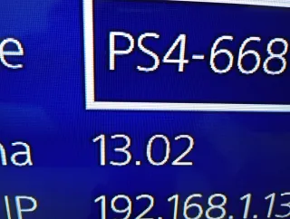 PS4 Slim 800GB + 2 Mandos y 7 juegos 300 o 295