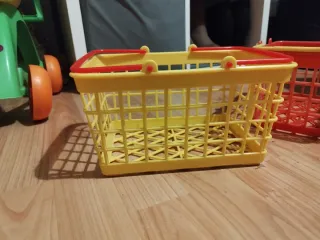 Carrito de la compra de juguete