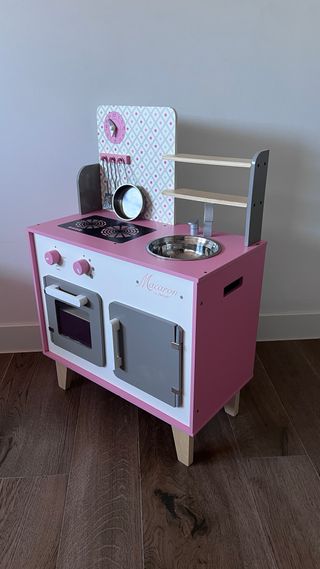 Cocinita de madera para niños