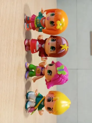 Coche Piny Pon con figuras