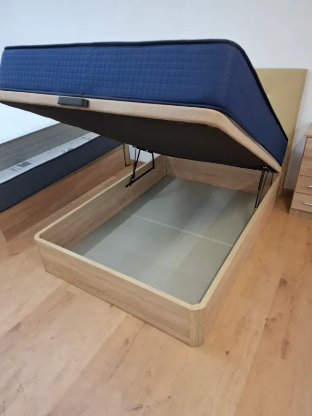 Cama completa azul y blanca