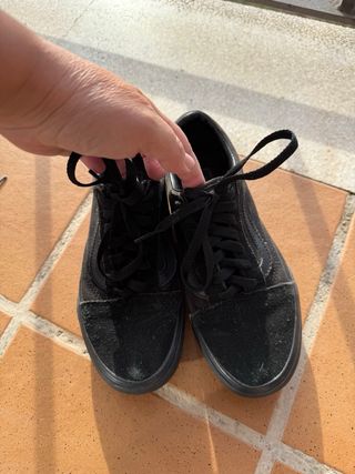 Vans Negras talla 36’5
