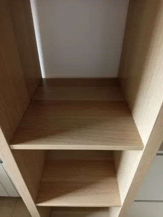 Estantería Ikea Kallax Beige + Base metálica