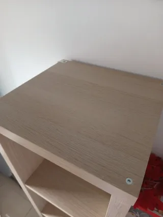 Estantería Ikea Kallax Beige + Base metálica