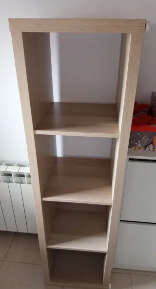 Estantería Ikea Kallax Beige + Base metálica