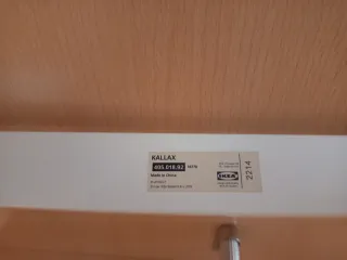 Estantería Ikea Kallax Beige + Base metálica