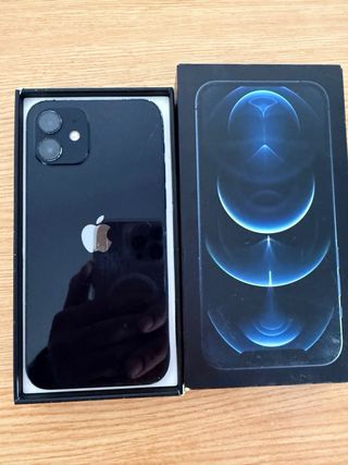 iPhone 12 Negro
