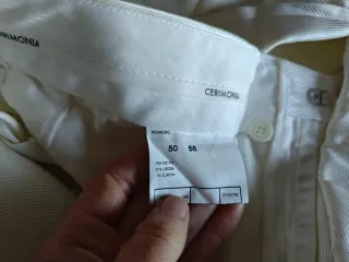 Traje de novio color blanco. Talla 50- 56. 1puesta